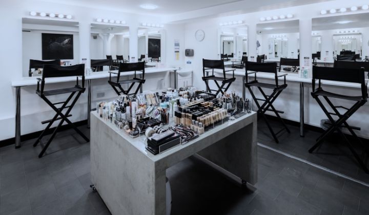 Overcoming Barriers: Your Path to Becoming a Makeup Artist