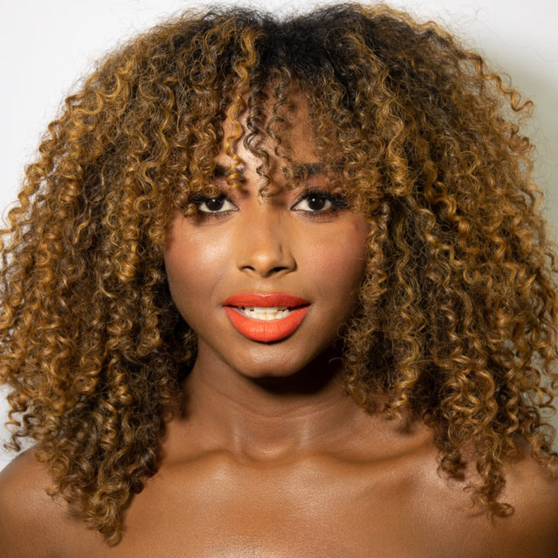 makeup course that trains to work with deep skin tones